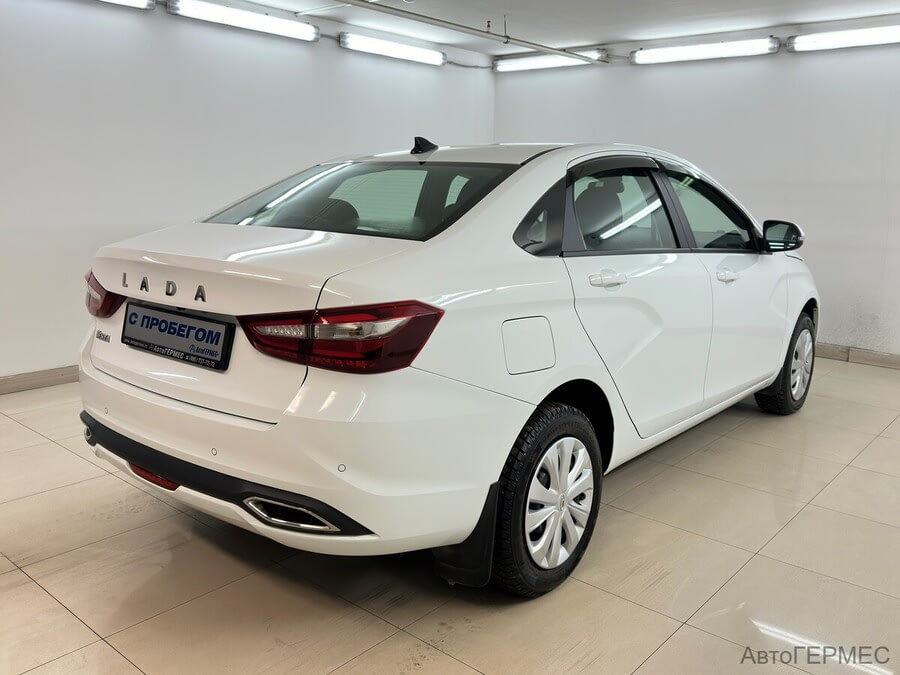 Фото LADA Vesta I Рестайлинг с пробегом | №4