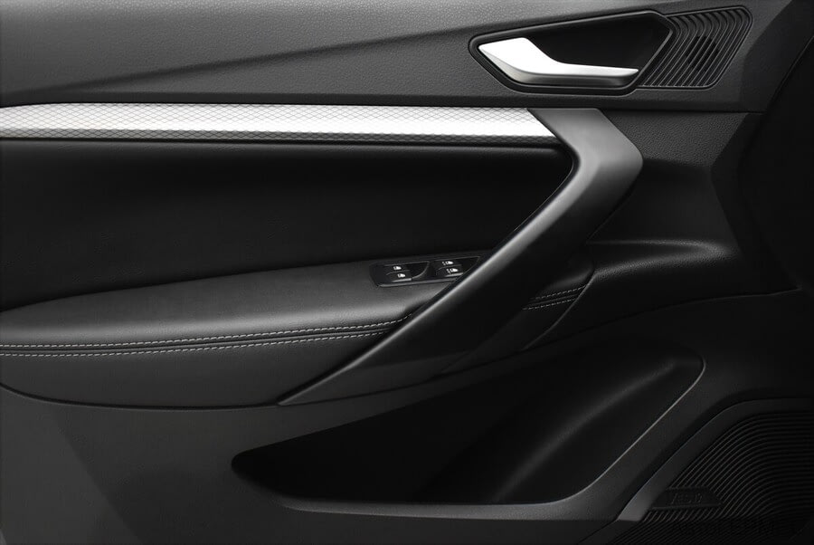 Фото LADA Vesta I Рестайлинг с пробегом | №8 Фото LADA Vesta I Рестайлинг с пробегом | №8