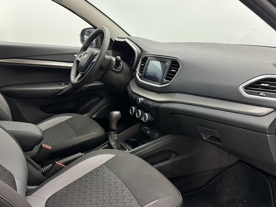 Фото LADA Vesta I Рестайлинг с пробегом | №12