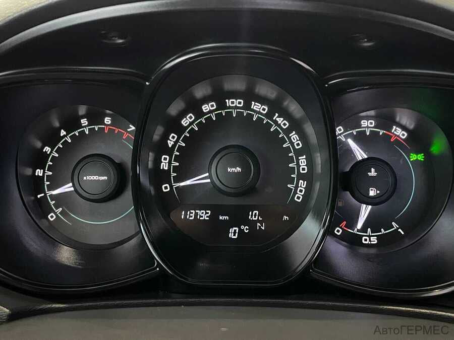 Фото LADA Vesta I с пробегом | №6 Фото LADA Vesta I с пробегом | №6