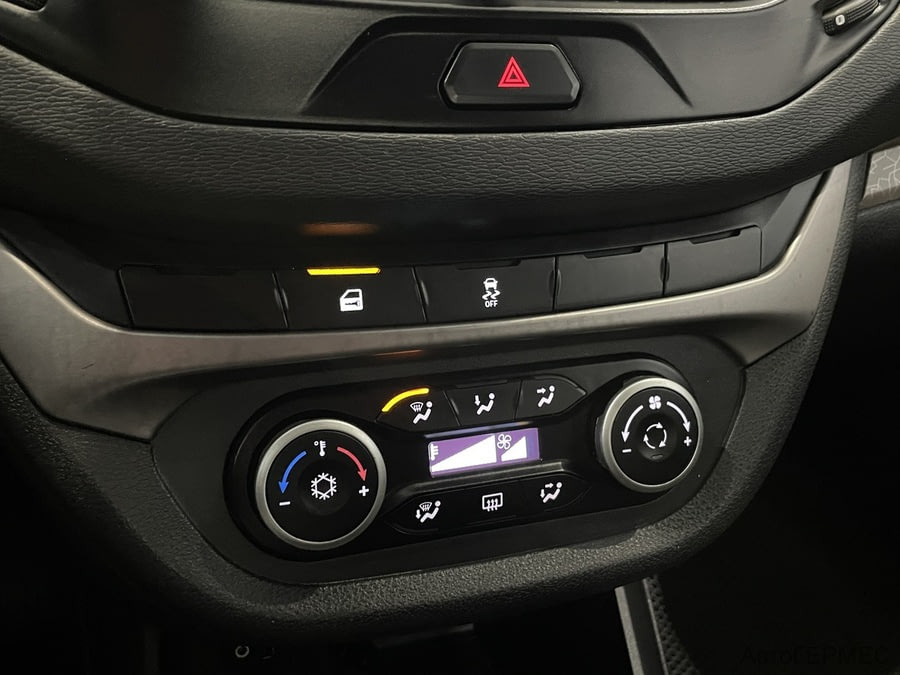 Фото LADA Vesta I с пробегом | №7 Фото LADA Vesta I с пробегом | №7