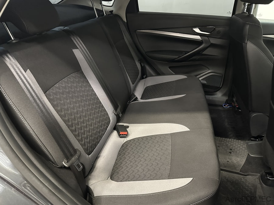 Фото LADA Vesta I Рестайлинг с пробегом | №12