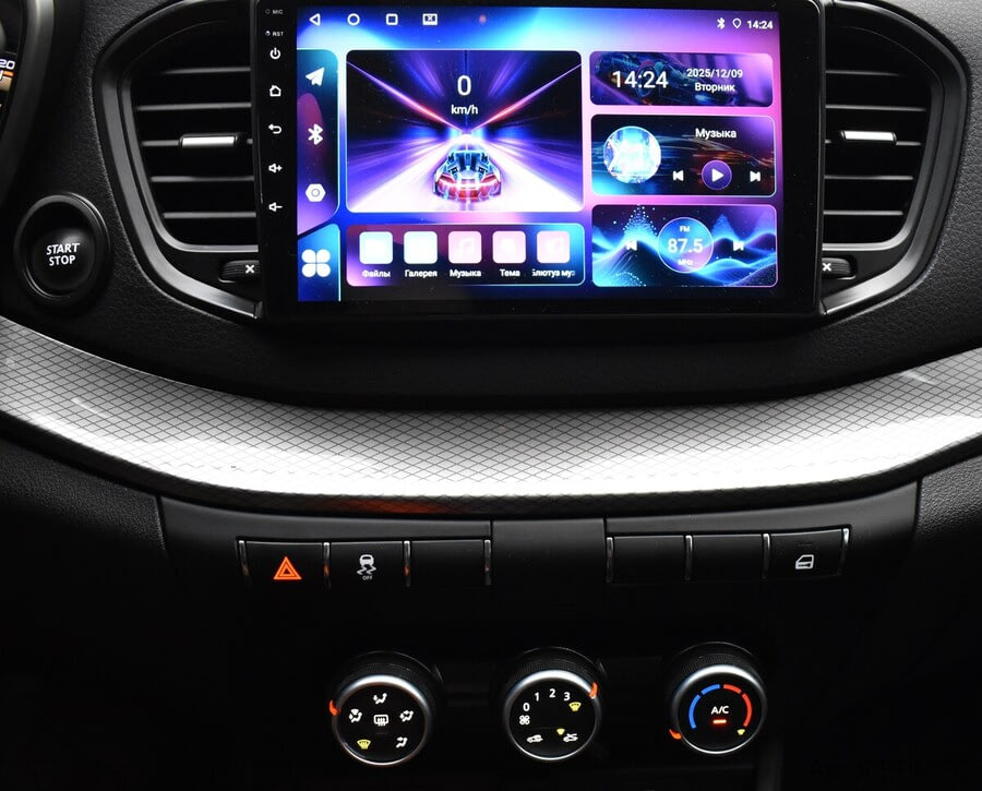 Фото LADA Vesta I Рестайлинг с пробегом | №7 Фото LADA Vesta I Рестайлинг с пробегом | №7