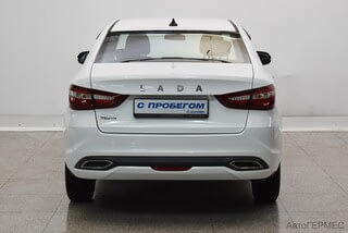 Фото LADA Vesta I Рестайлинг с пробегом Фото LADA Vesta I Рестайлинг с пробегом