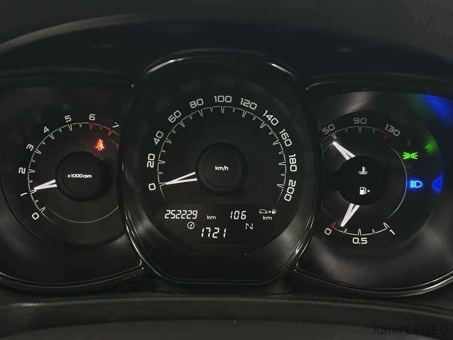 Фото LADA Vesta I с пробегом | №6