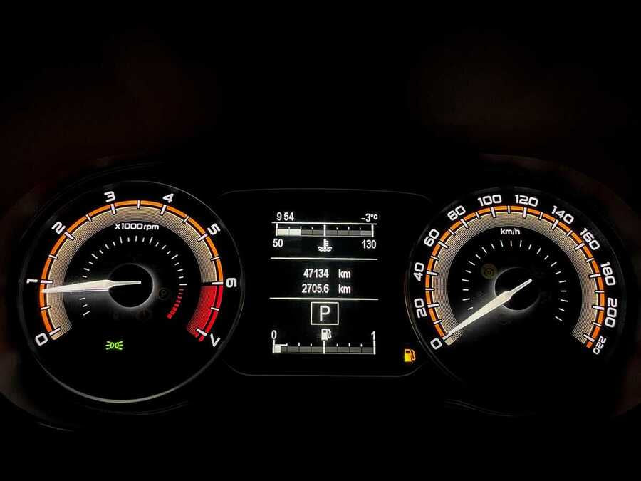 Фото LADA Vesta I Рестайлинг с пробегом | №6