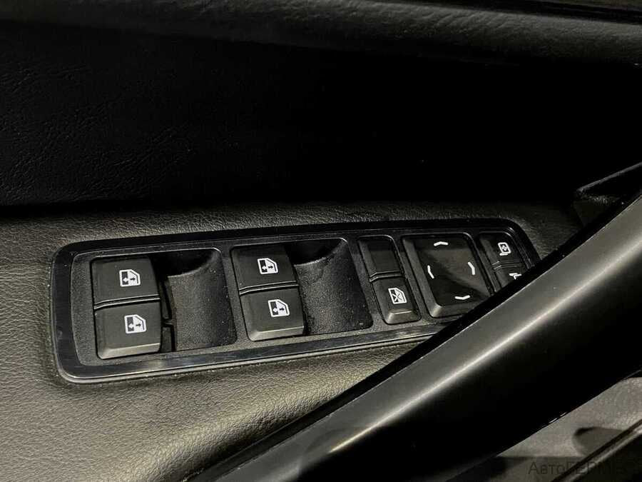 Фото LADA Vesta I Рестайлинг с пробегом | №8