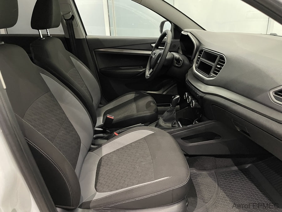 Фото LADA Vesta I Рестайлинг с пробегом | №10