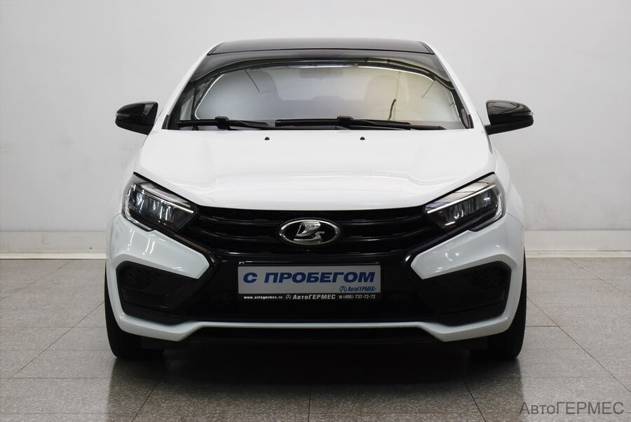 Фото LADA Vesta I Рестайлинг с пробегом | №2