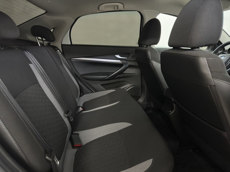 Фото LADA Vesta I Рестайлинг с пробегом | №11 Фото LADA Vesta I Рестайлинг с пробегом | №11