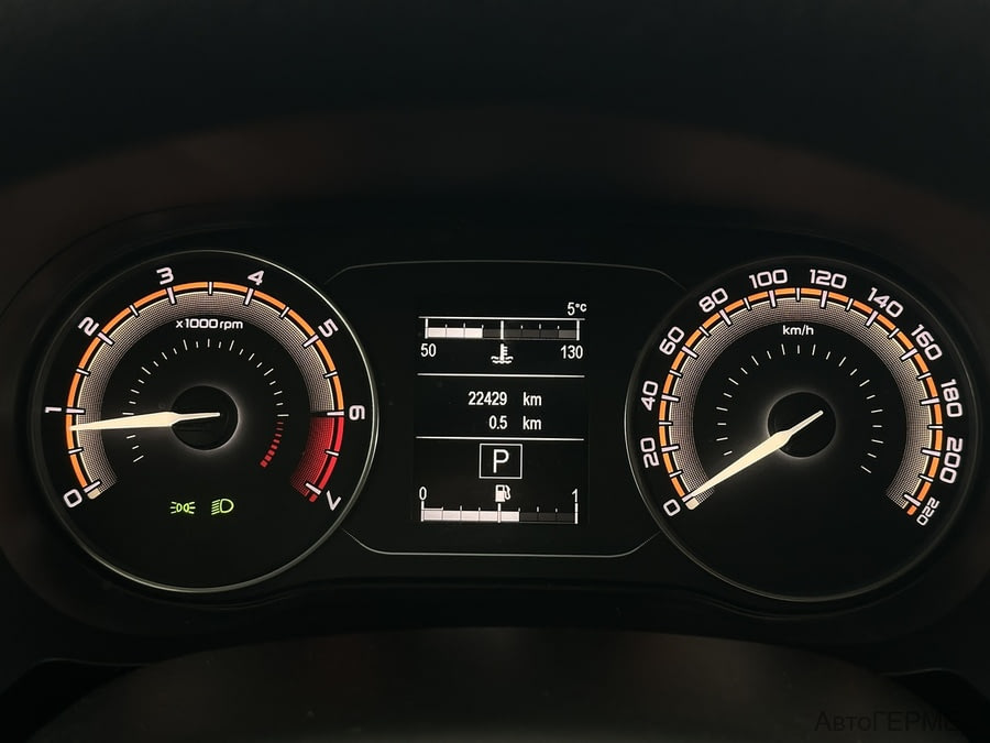 Фото LADA Vesta I Рестайлинг с пробегом | №6 Фото LADA Vesta I Рестайлинг с пробегом | №6