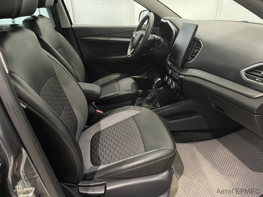 Фото LADA Vesta I Рестайлинг с пробегом | №13