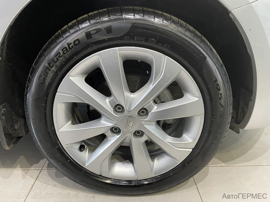 Фото LADA Vesta I Рестайлинг с пробегом | №17