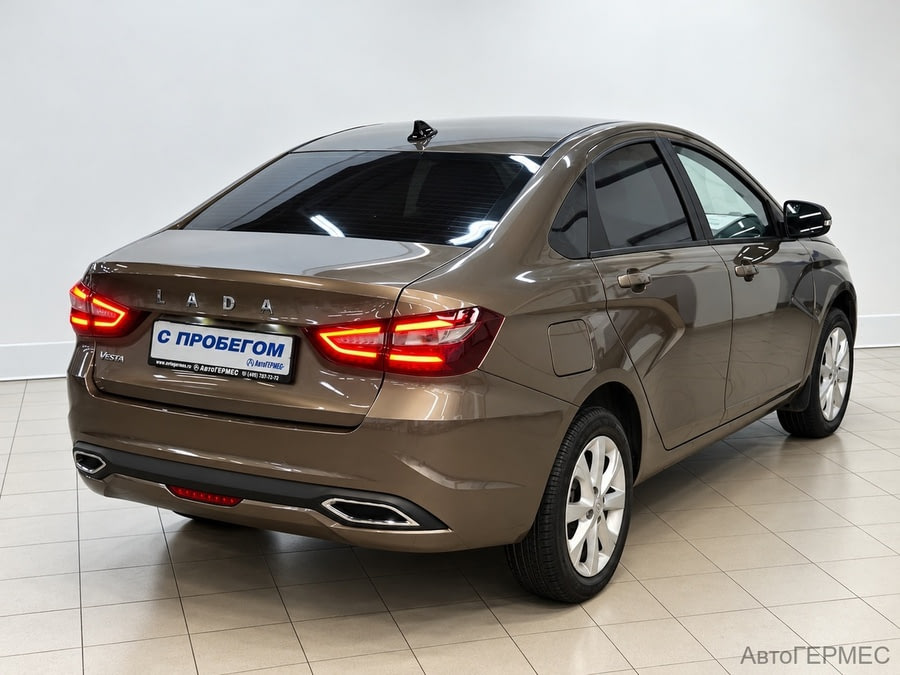 Фото LADA Vesta I Рестайлинг с пробегом | №4 Фото LADA Vesta I Рестайлинг с пробегом | №4