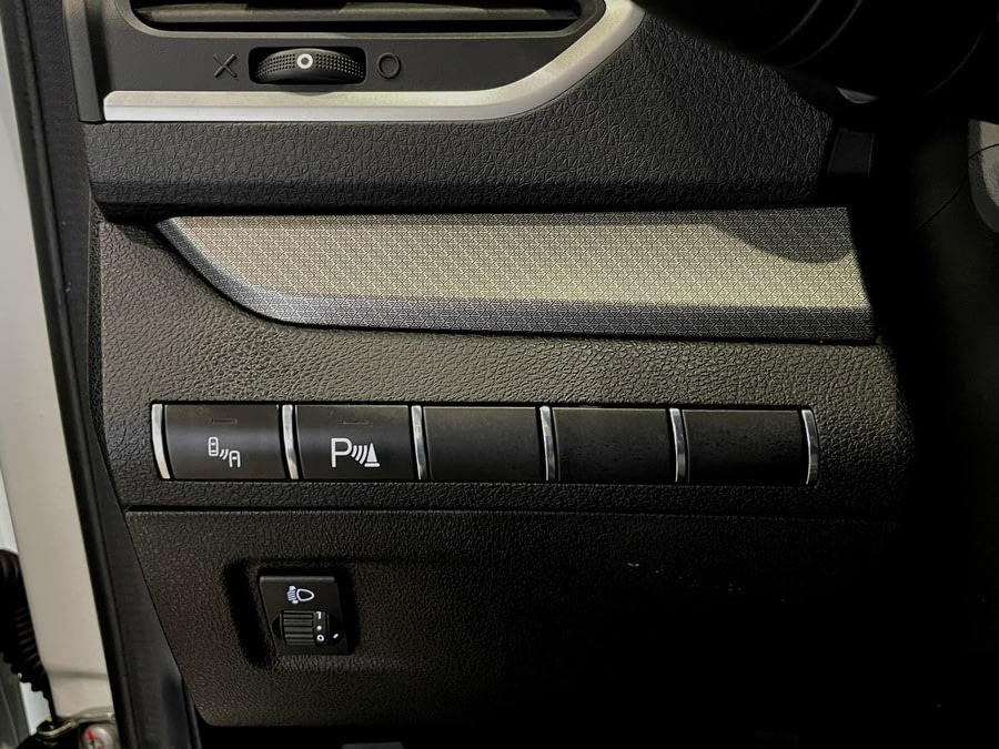 Фото LADA Vesta I Рестайлинг с пробегом | №12