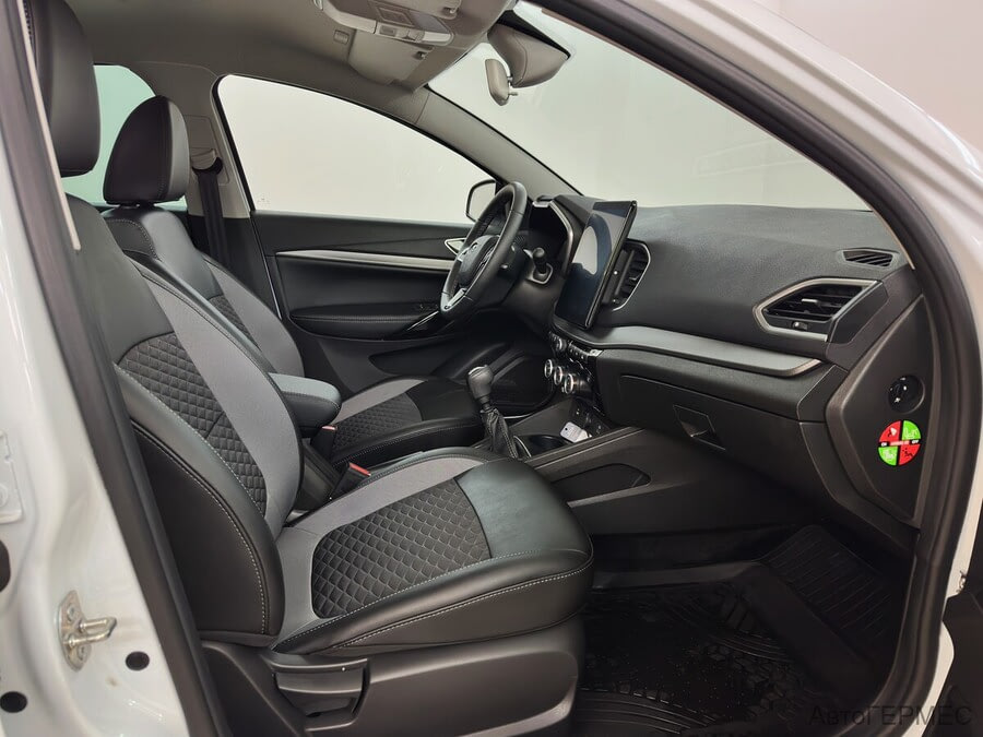 Фото LADA Vesta I Рестайлинг с пробегом | №14