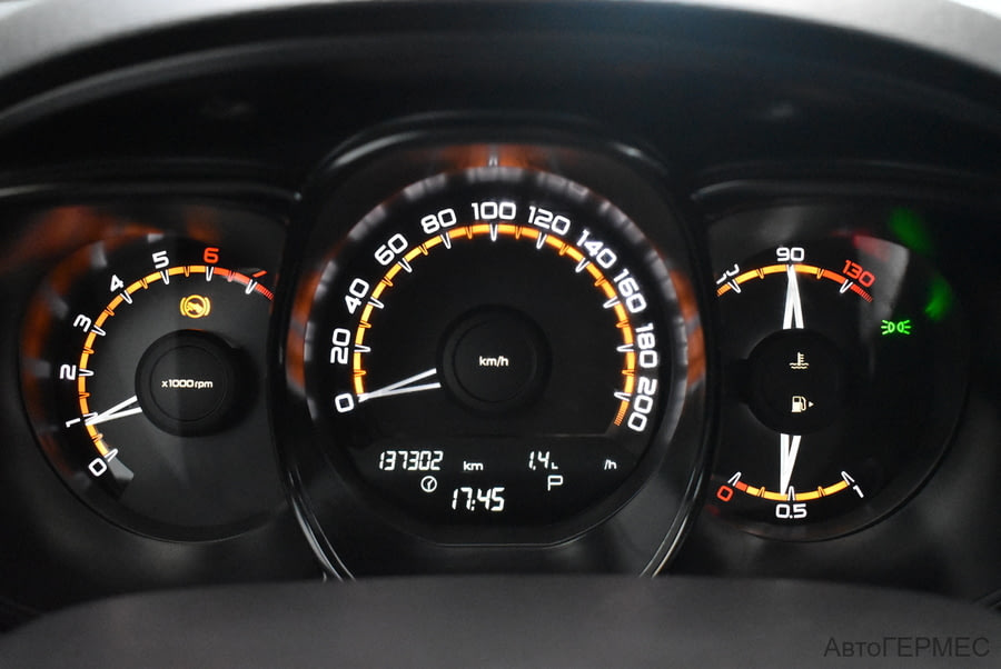 Фото LADA Vesta I с пробегом | №6