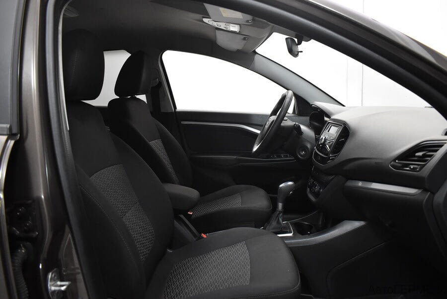 Фото LADA Vesta I с пробегом | №10