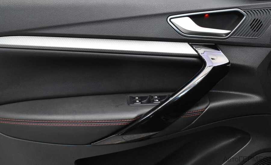 Фото LADA Vesta I Рестайлинг с пробегом | №11 Фото LADA Vesta I Рестайлинг с пробегом | №11