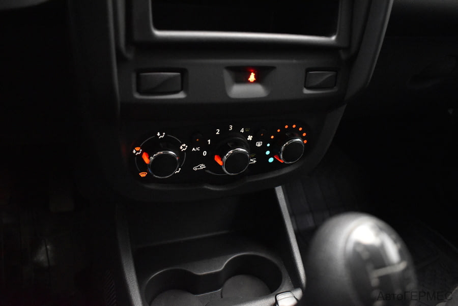 Фото LADA Largus I Рестайлинг с пробегом | №7