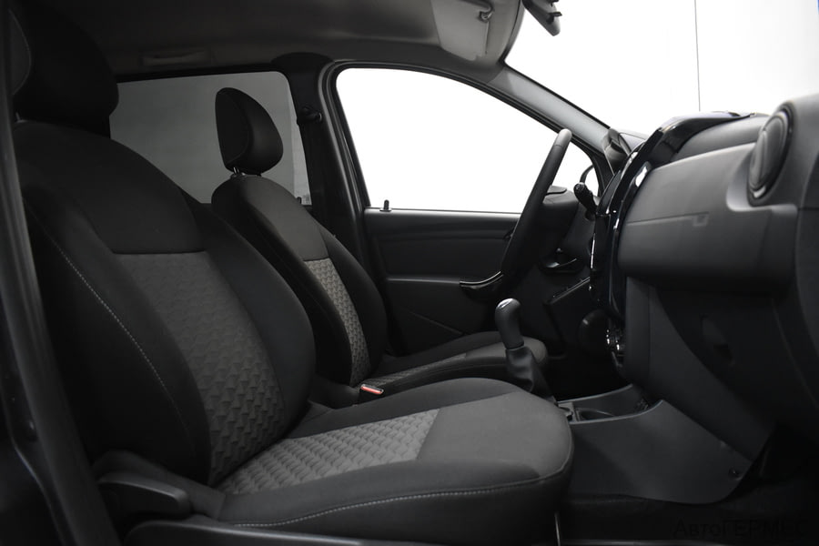 Фото LADA Largus I Рестайлинг с пробегом | №11