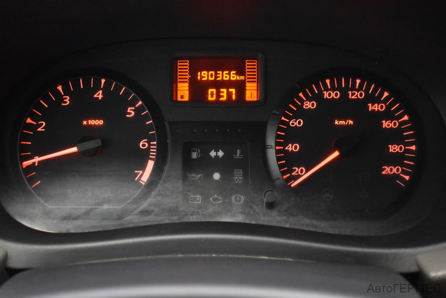 Фото LADA Largus I с пробегом | №6