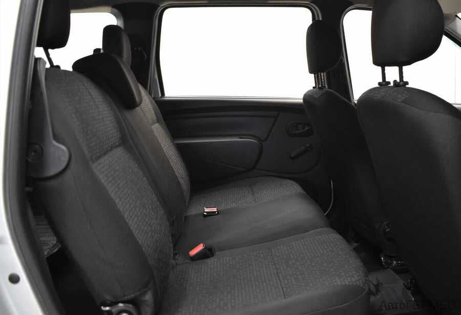 Фото LADA Largus I с пробегом | №10