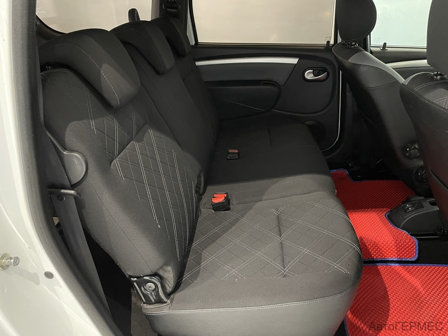 Фото LADA Largus I с пробегом | №13 Фото LADA Largus I с пробегом | №13