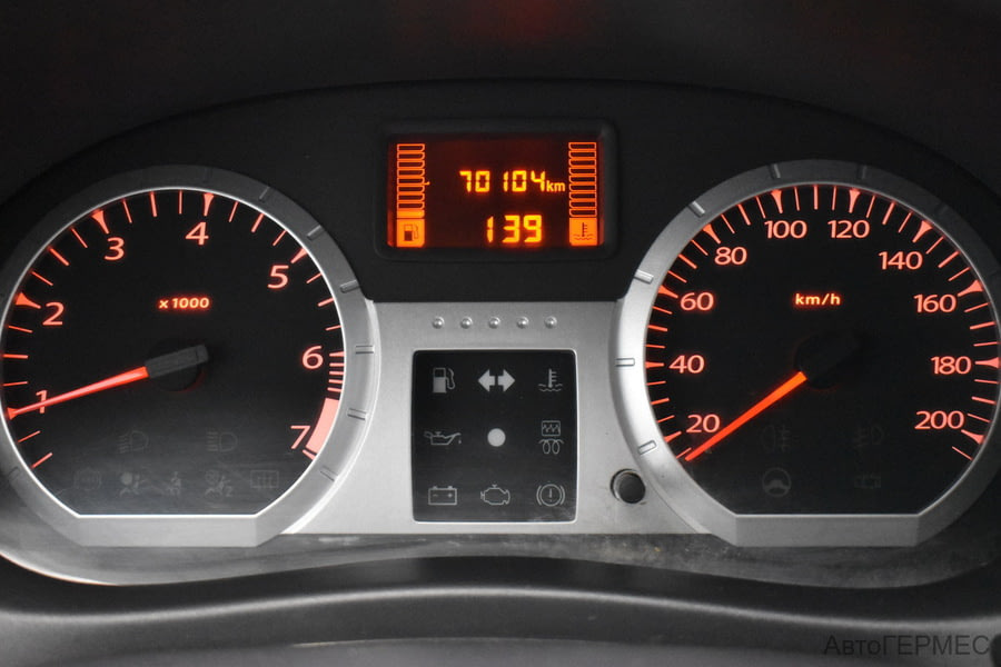 Фото LADA LARGUS CROSS I LARGUS CROSS с пробегом | №6