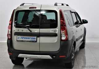 Фото LADA LARGUS CROSS 1 ресталинг с пробегом