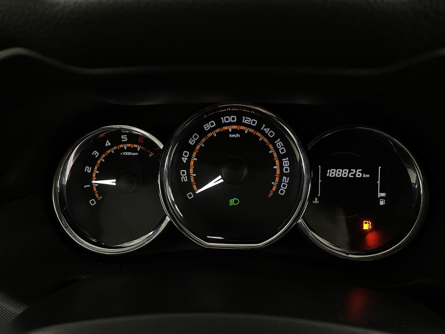 Фото LADA Largus I Рестайлинг с пробегом | №6