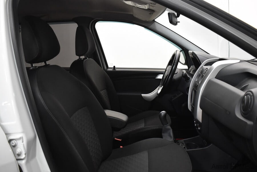 Фото LADA Largus I Рестайлинг с пробегом | №11