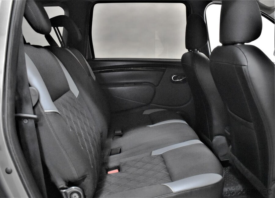 Фото LADA LARGUS CROSS 1 ресталинг с пробегом | №11 Фото LADA LARGUS CROSS 1 ресталинг с пробегом | №11