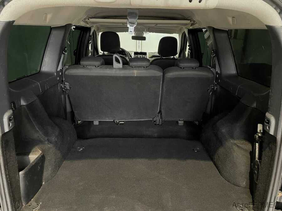 Фото LADA Largus I Рестайлинг с пробегом | №14