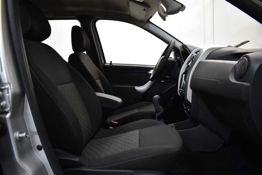 Фото LADA Largus I Рестайлинг с пробегом | №11 Фото LADA Largus I Рестайлинг с пробегом | №11