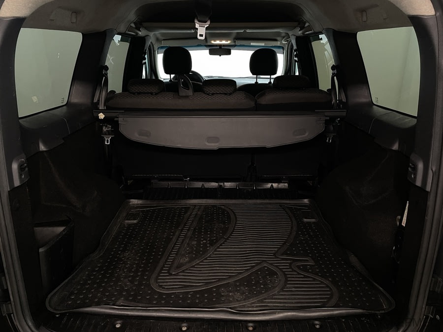 Фото LADA Largus I с пробегом | №10 Фото LADA Largus I с пробегом | №10