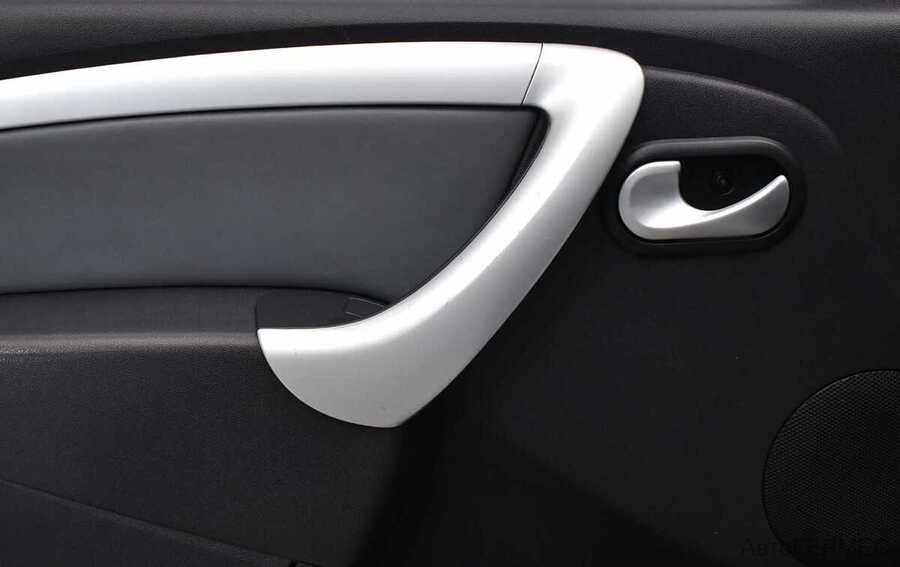 Фото LADA LARGUS CROSS I LARGUS CROSS с пробегом | №8