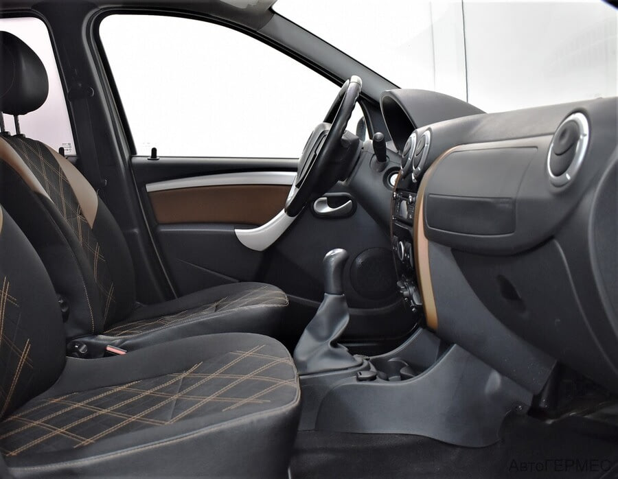 Фото LADA LARGUS CROSS I LARGUS CROSS с пробегом | №9