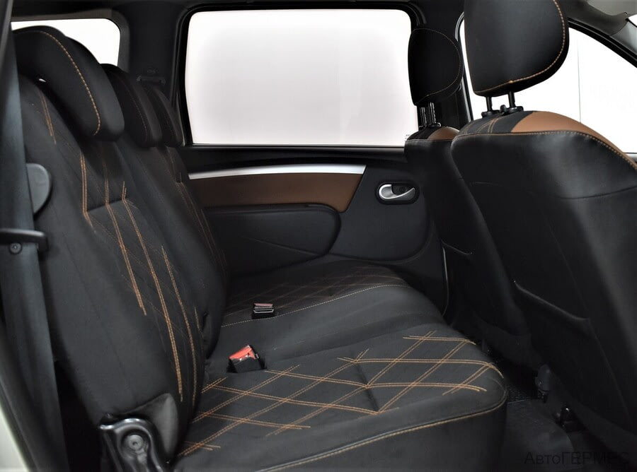 Фото LADA LARGUS CROSS I LARGUS CROSS с пробегом | №10