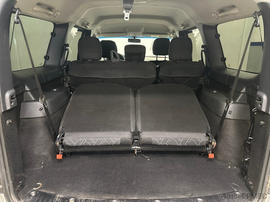 Фото LADA Largus I с пробегом | №13