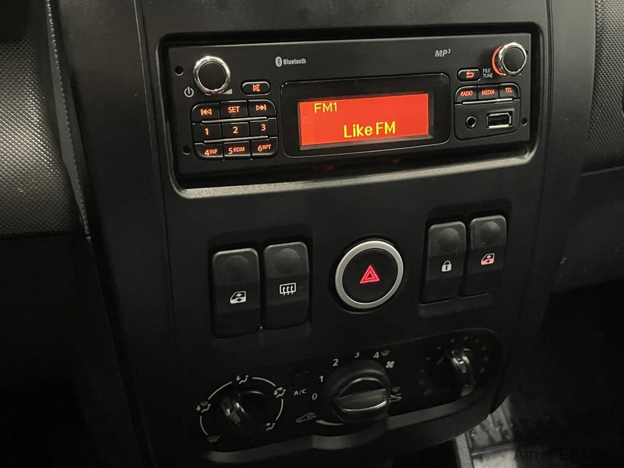 Фото LADA Largus I с пробегом | №7