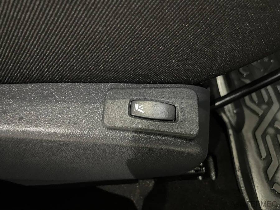 Фото LADA Largus I с пробегом | №10