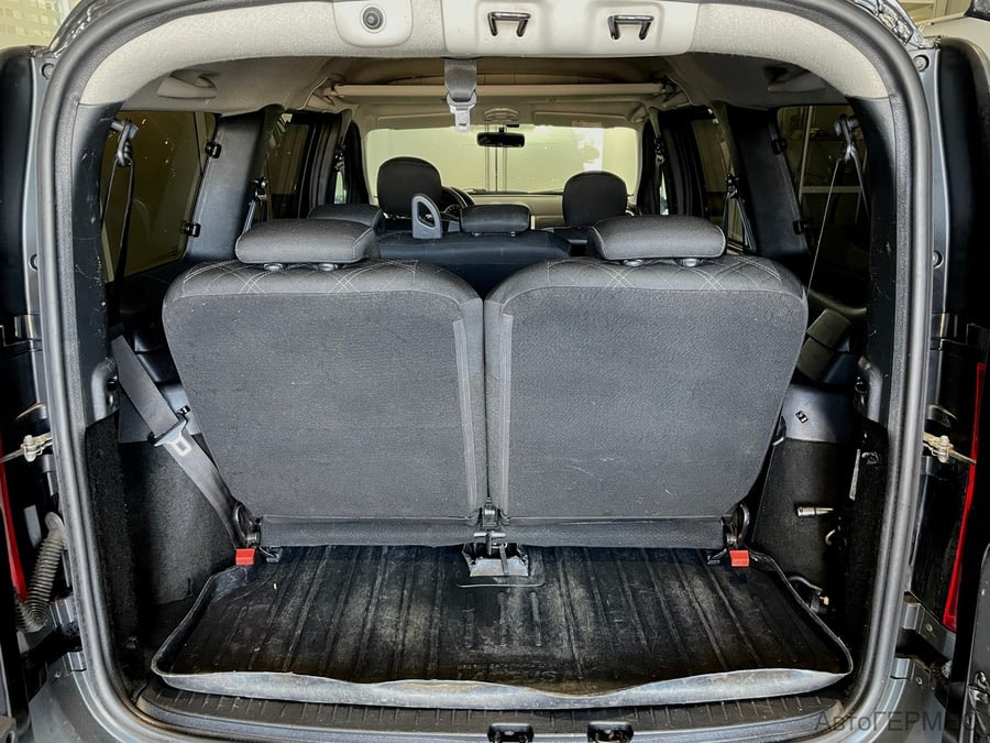 Фото LADA Largus I с пробегом | №15