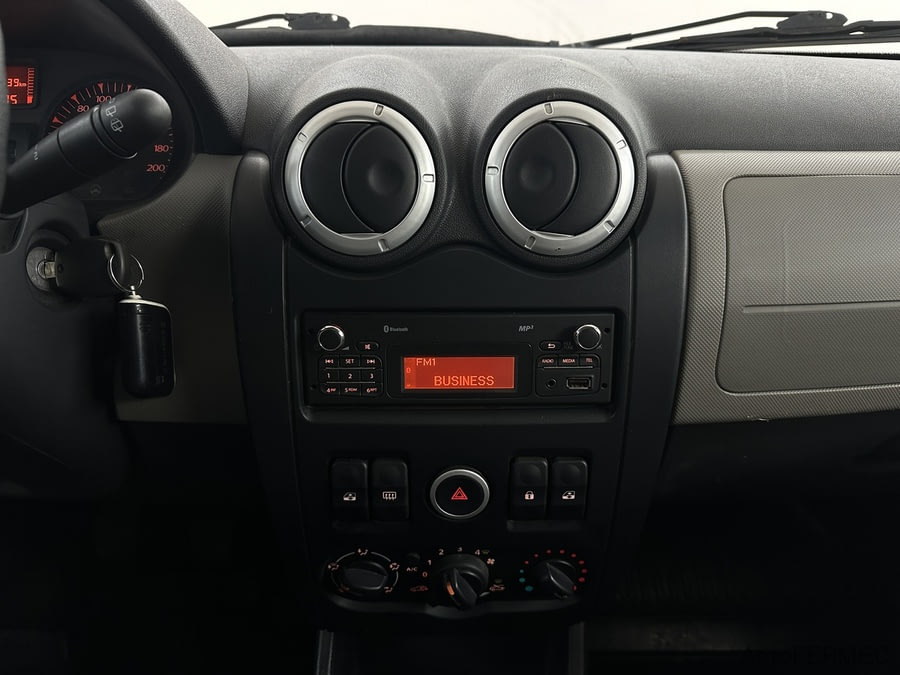 Фото LADA Largus I с пробегом | №7