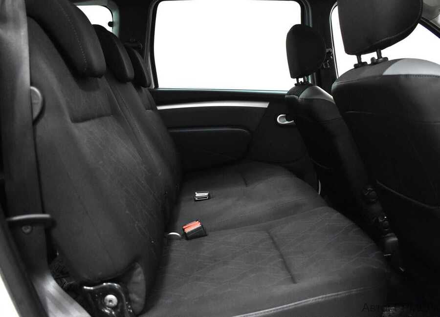 Фото LADA Largus I с пробегом | №10