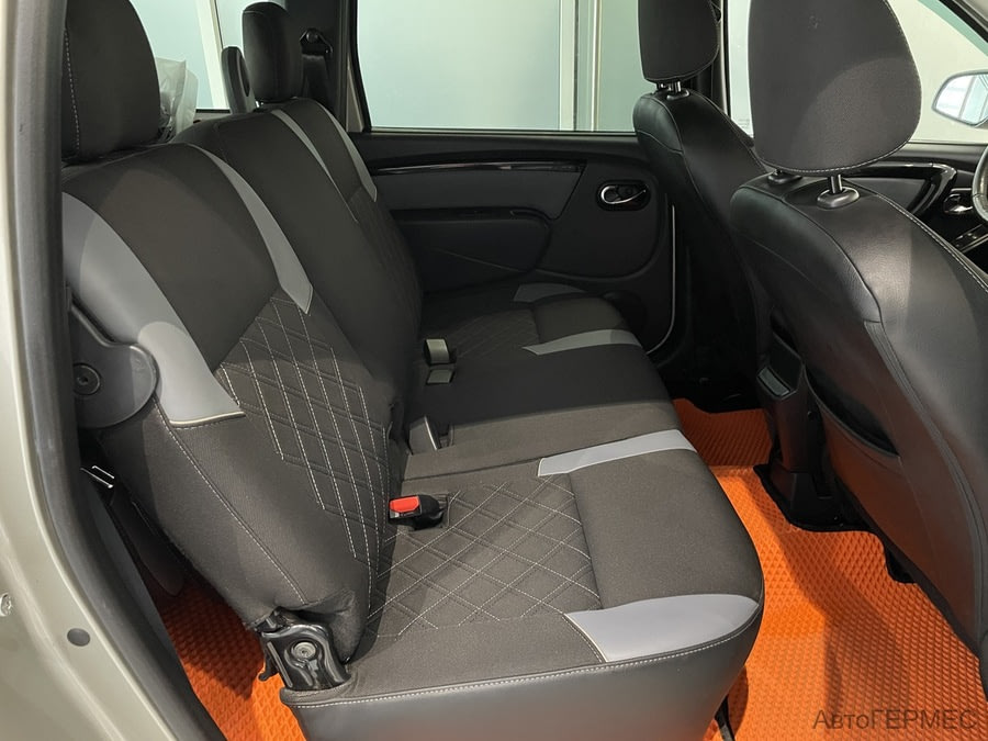 Фото LADA Largus I Рестайлинг с пробегом | №13 Фото LADA Largus I Рестайлинг с пробегом | №13