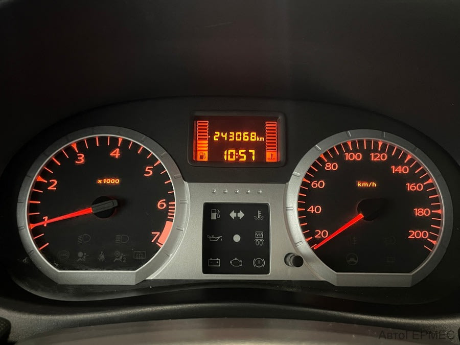 Фото LADA Largus I с пробегом | №6