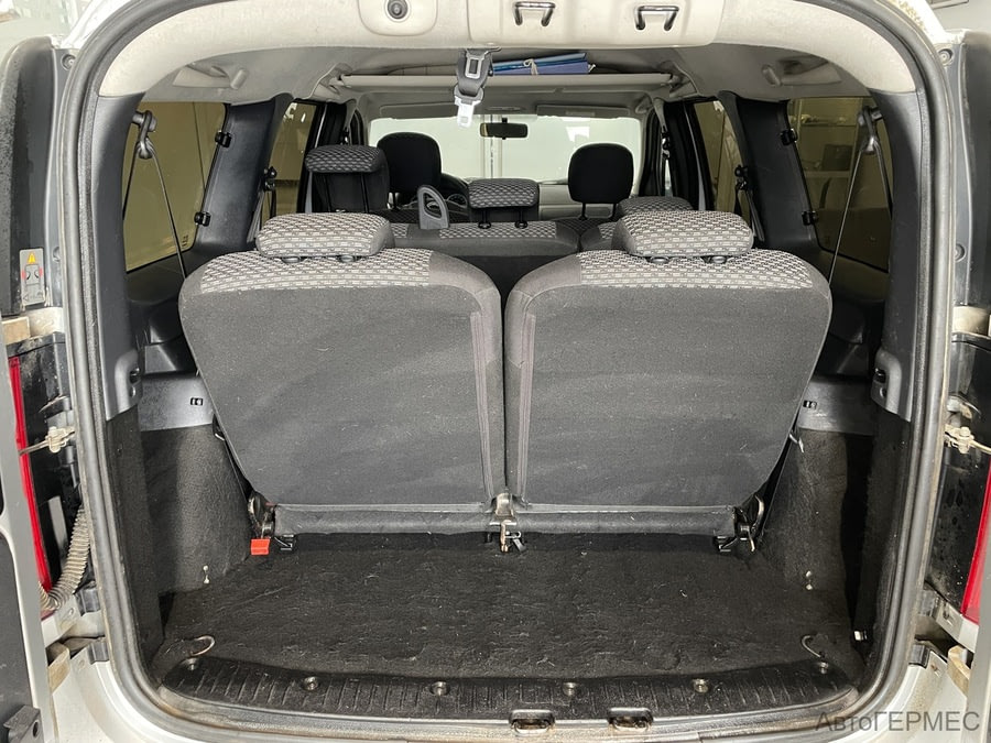 Фото LADA Largus I с пробегом | №15