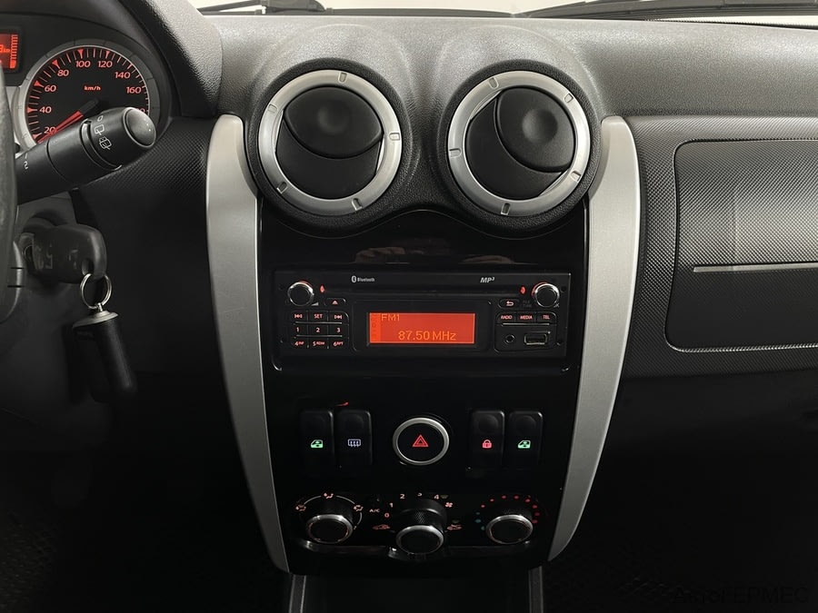 Фото LADA Largus I с пробегом | №7