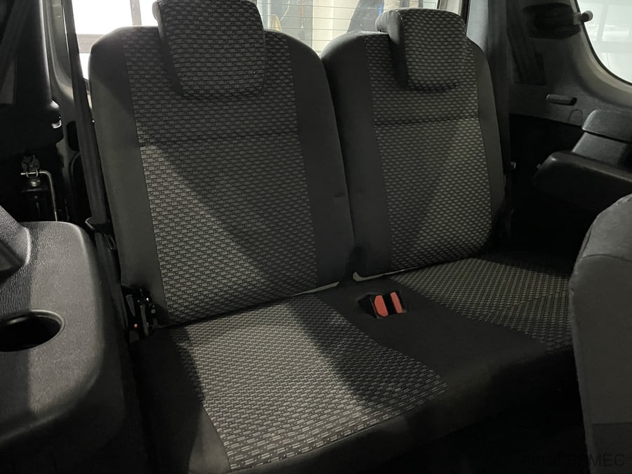 Фото LADA Largus I с пробегом | №13